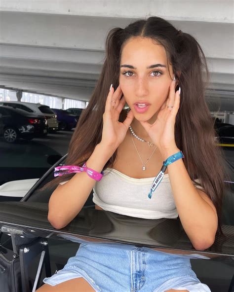 izzy green onlyfans leak|let’s go for a ride : r/izzygreen .